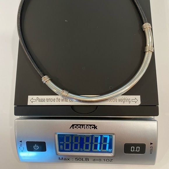 Unisex Sterling Silver & Genuine Leather Necklace Cool Details Makes Statement - Picture 9 of 10